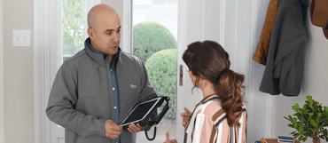 Man on Verizon fios service call