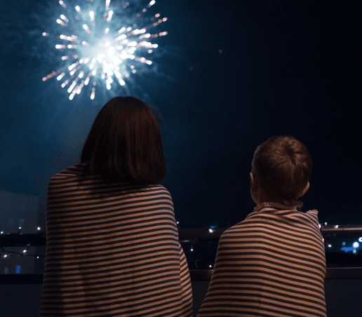 kids watching fireworks